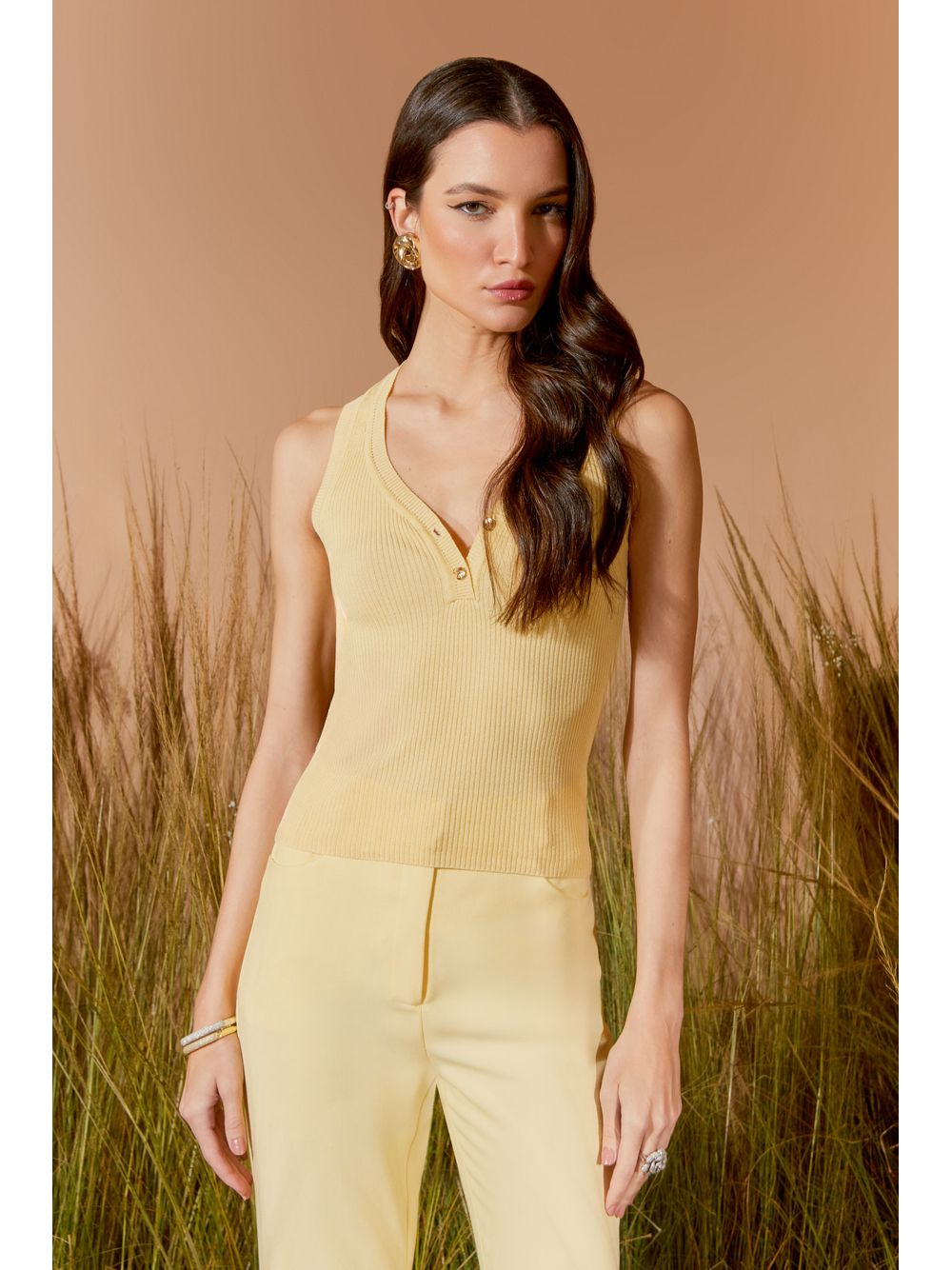 Agilità — BLUSA TRICOT DECOTE V BOTÕES