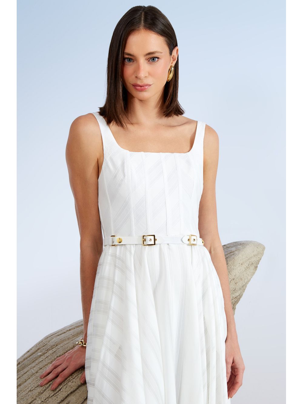 Agilità — VESTIDO MIDI DETALHE FIVELA COURO