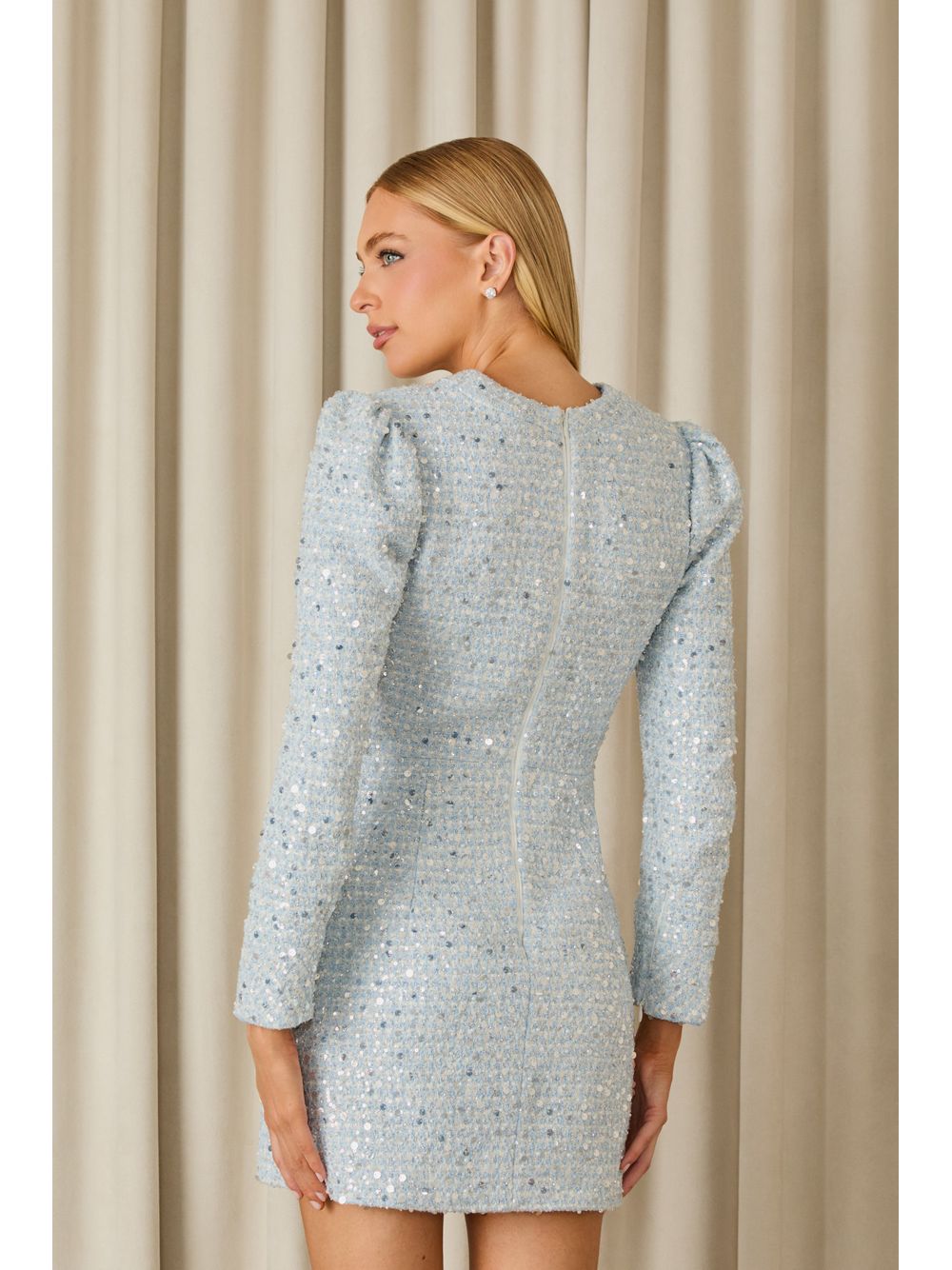 Agilità — VESTIDO CURTO LETÍCIA TWEED