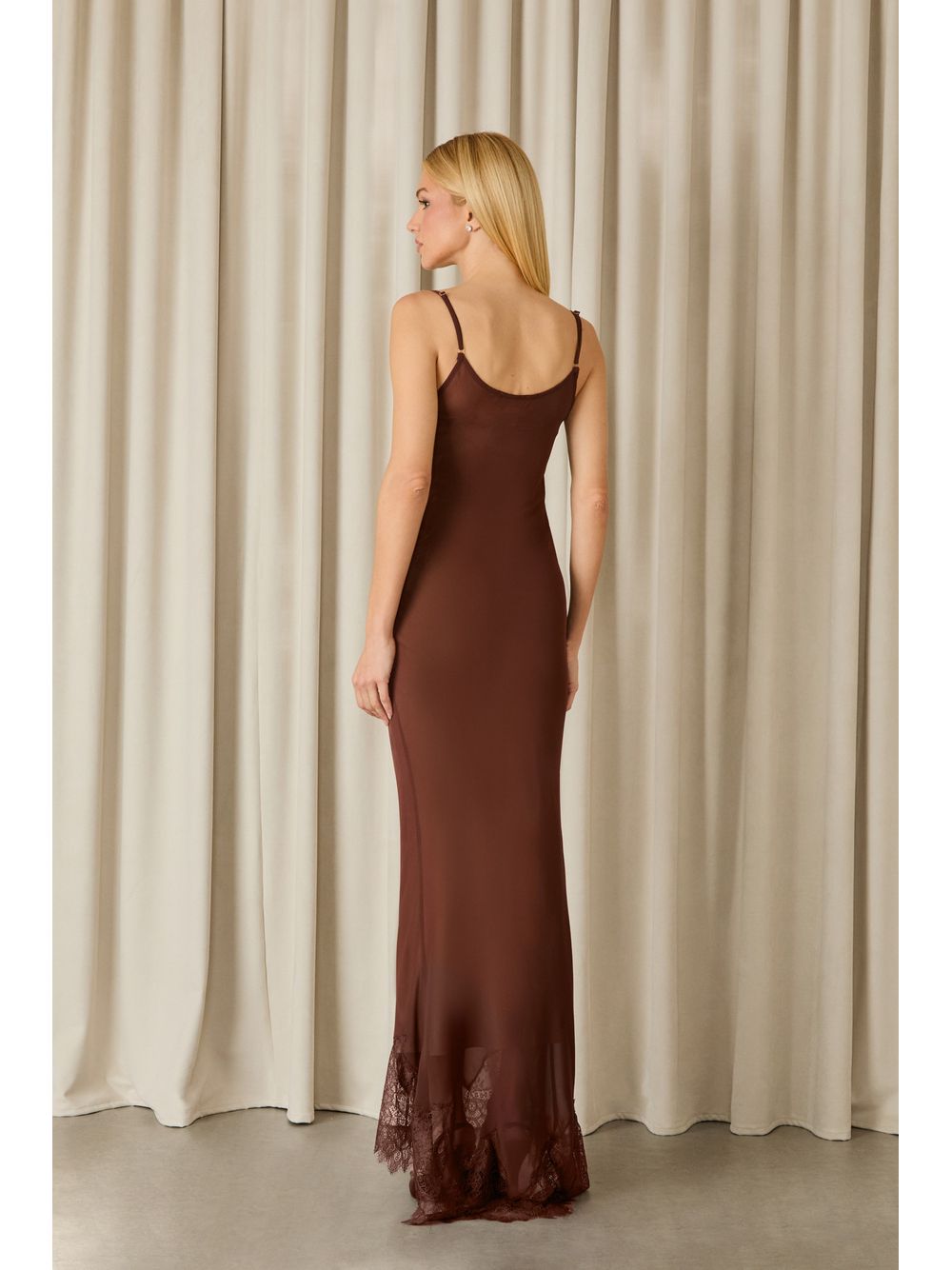 Agilità — VESTIDO MIDI CATARINA RENDA BARRA