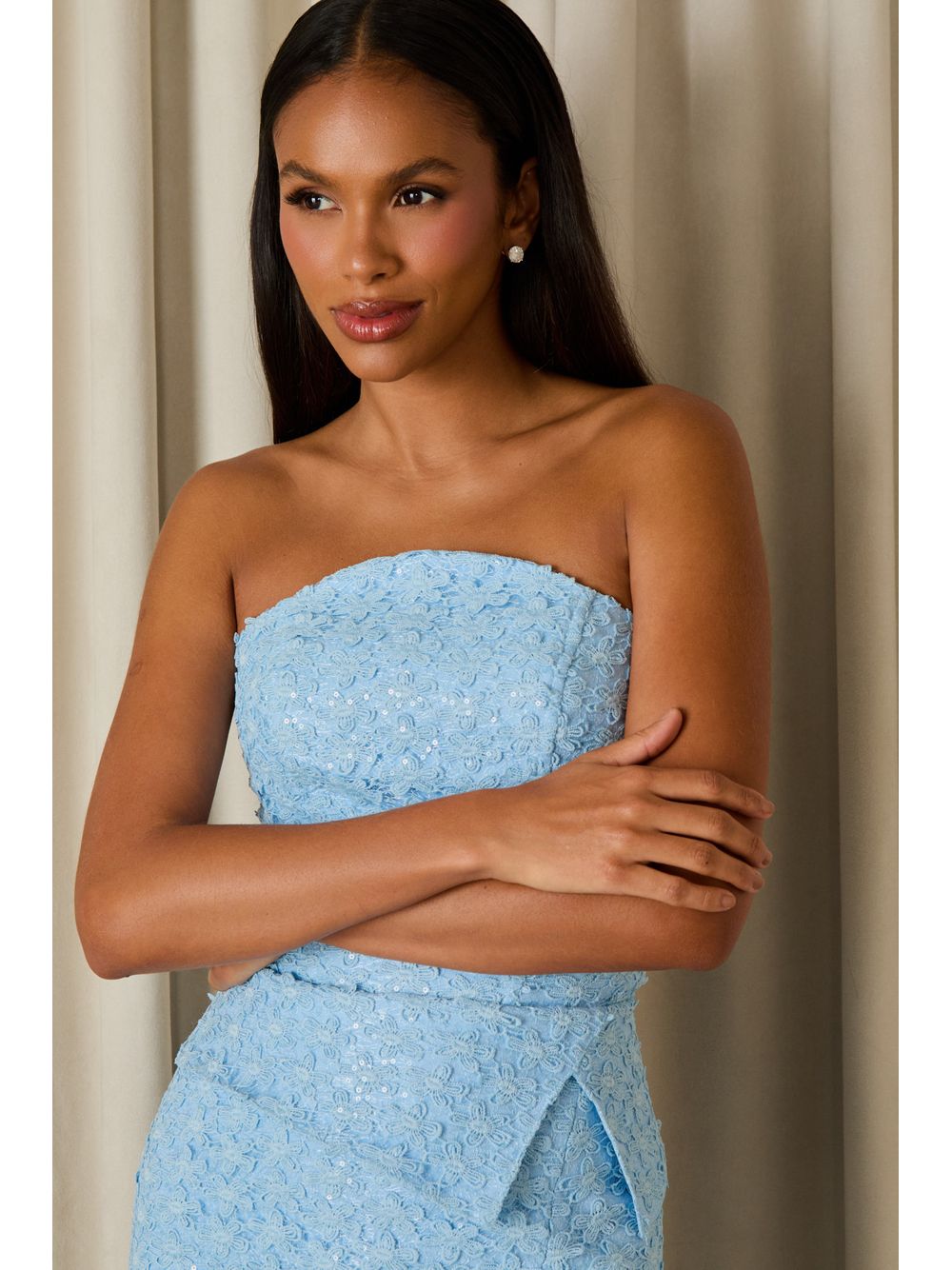 Agilità — VESTIDO CURTO LOLA GUIPIR