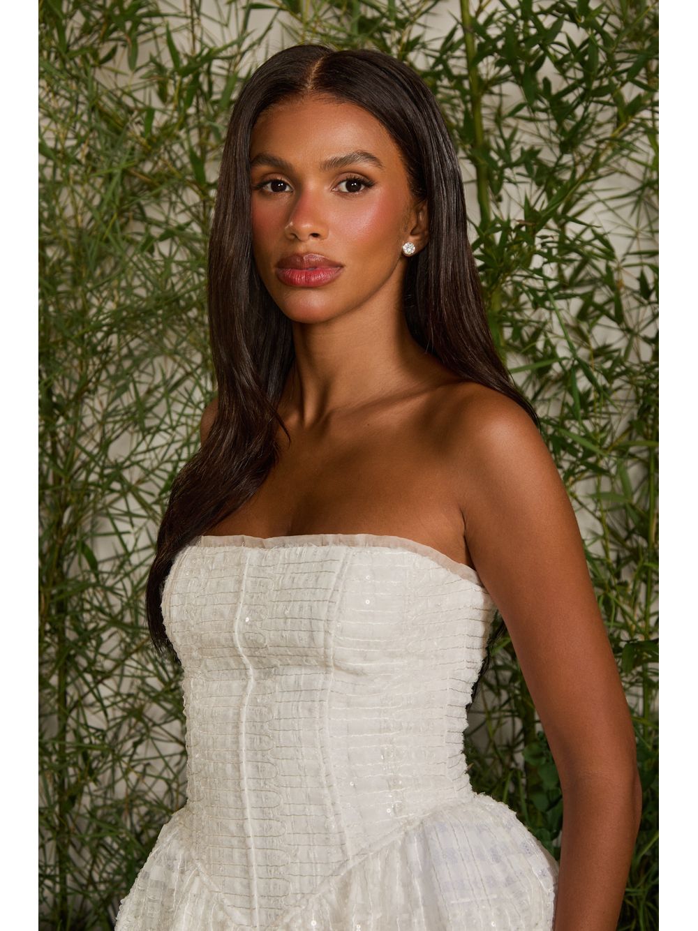 Agilità — VESTIDO CURTO VIVI PAETÊ