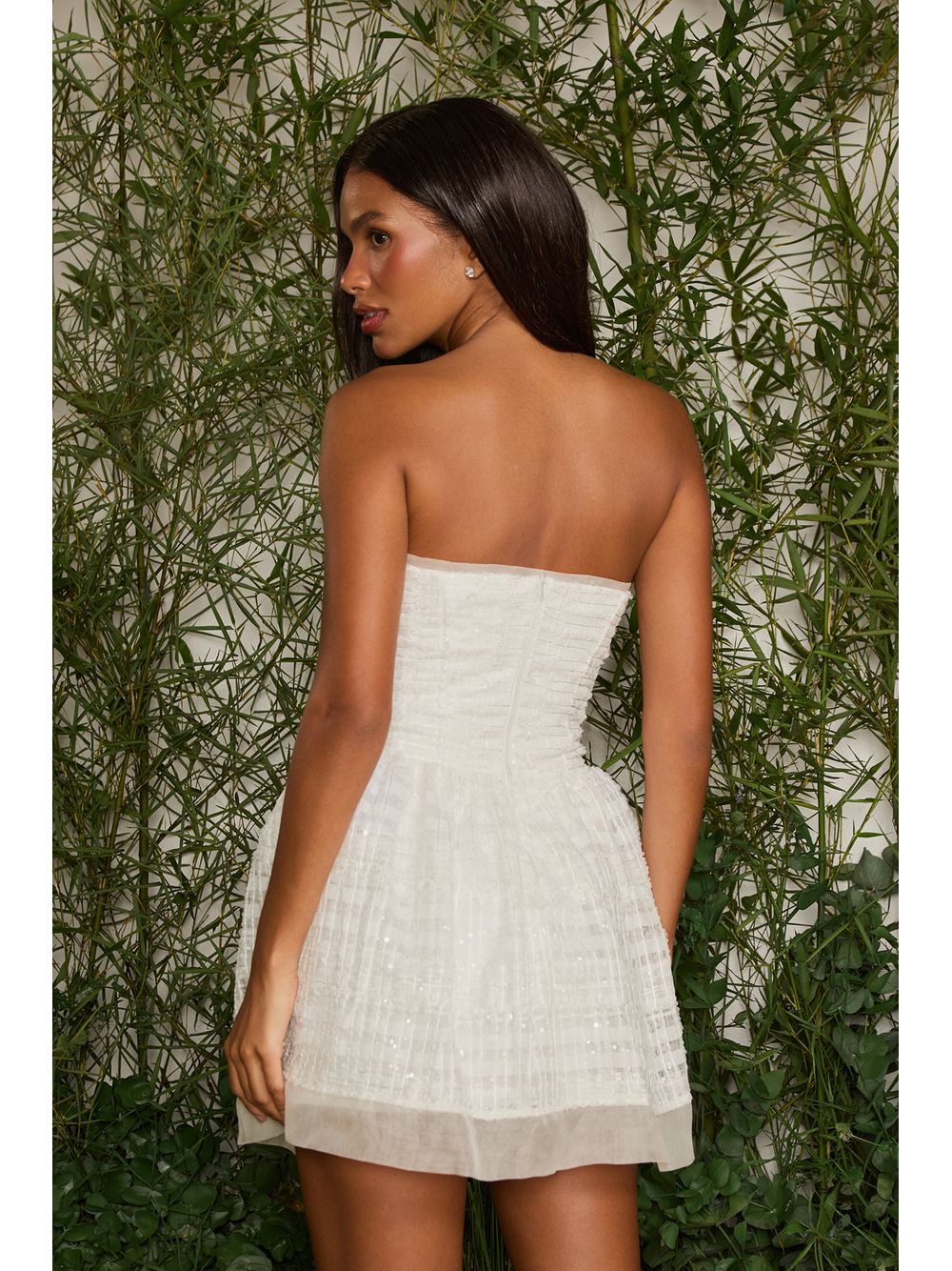 Agilità — VESTIDO CURTO VIVI PAETÊ